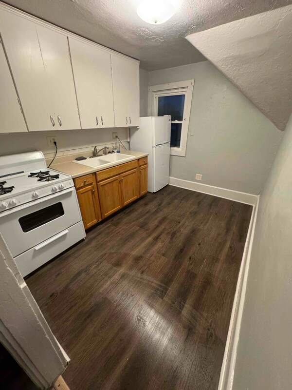 property at 209 Green St