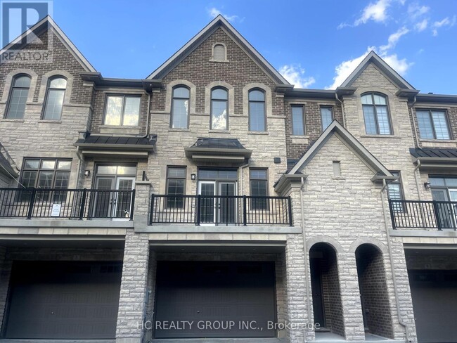 7 Abbeyhill Ln