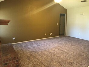 6437 Kary Lynn Dr N in Watauga, TX - Building Photo - Building Photo