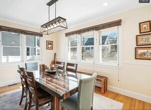 58 Spiers Rd in Newton, MA - Building Photo - Building Photo