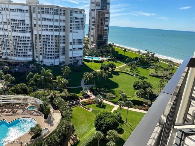 property at 4551 Gulf Shore Blvd N
