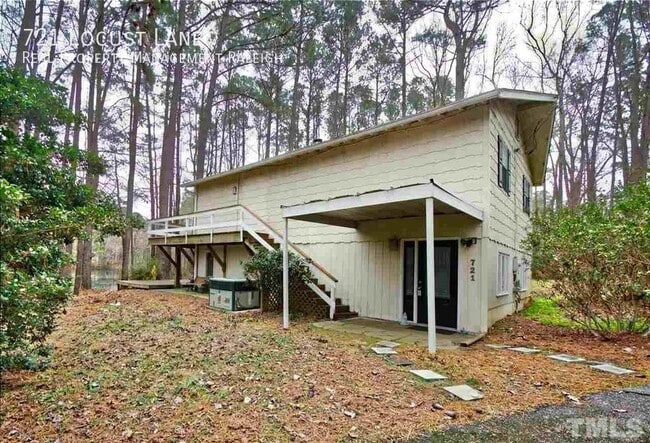 property at 721 Locust Ln