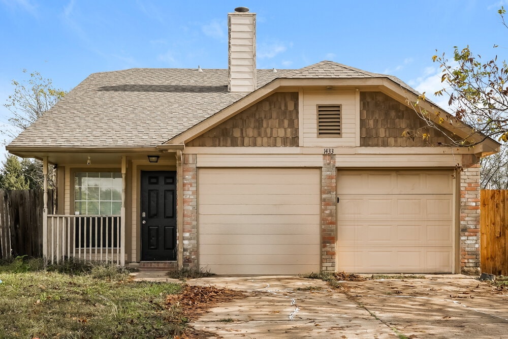 1433 Grovecrest Dr in Arlington, TX - Building Photo
