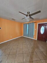9810 Thorn St in Houston, TX - Building Photo - Building Photo