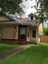 3414 Ridge Smoke in San Antonio, TX - Building Photo - Building Photo