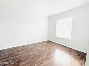 8713 Star Leaf Rd N in Jacksonville, FL - Building Photo - Building Photo