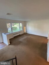 31 Pershing Ave in Ewing Township, NJ - Building Photo - Building Photo