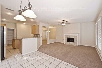 11732 Latania Ln, Unit Apt 3 in Fort Worth, TX - Building Photo - Building Photo