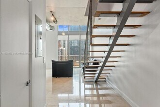 690 SW 1st Ct, Unit 2310 in Miami, FL - Building Photo - Building Photo