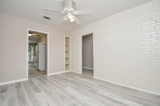 12939 Westmere Dr in Houston, TX - Building Photo - Building Photo
