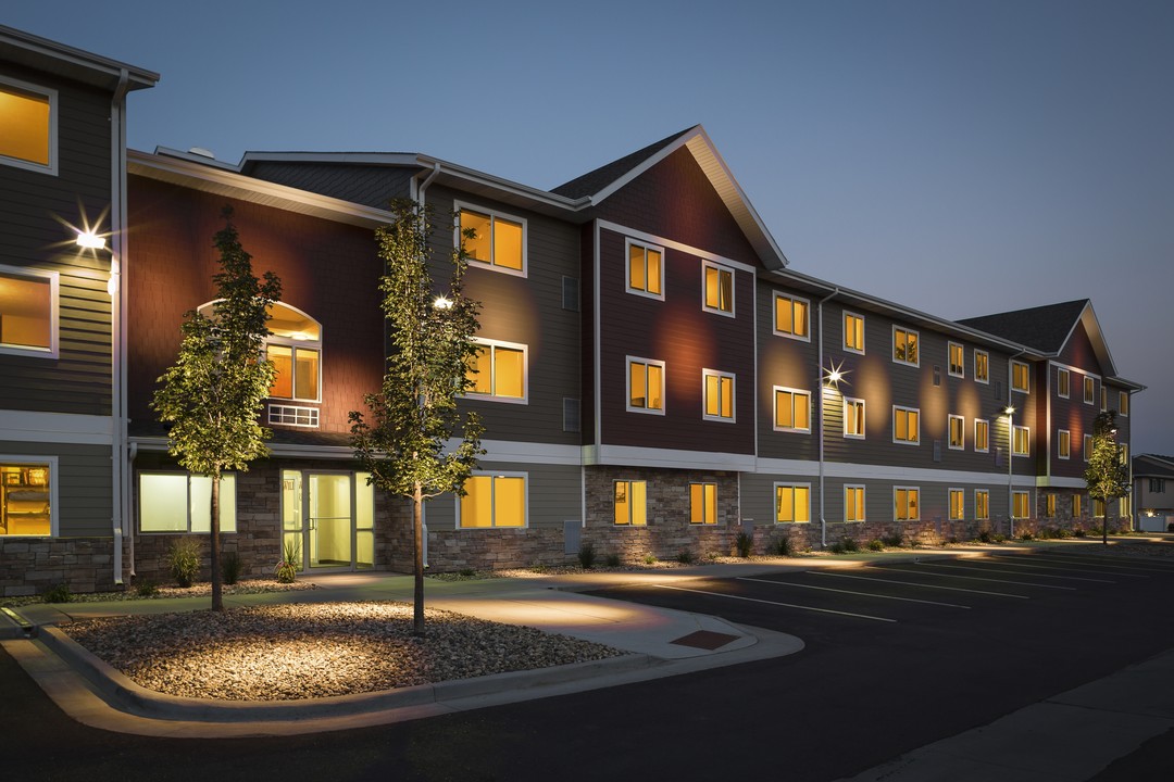 Willow Creek Apartments in Sioux Falls, SD - Foto de edificio