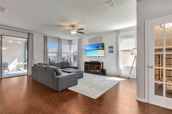 16137 Azure Key St in Winter Garden, FL - Building Photo - Building Photo