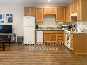 1745 Eldena Way in Modesto, CA - Building Photo - Building Photo