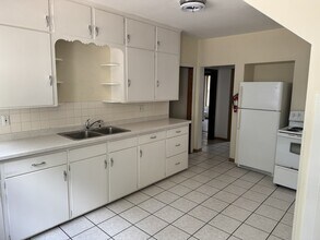 1118 S Barstow St in Eau Claire, WI - Building Photo - Building Photo