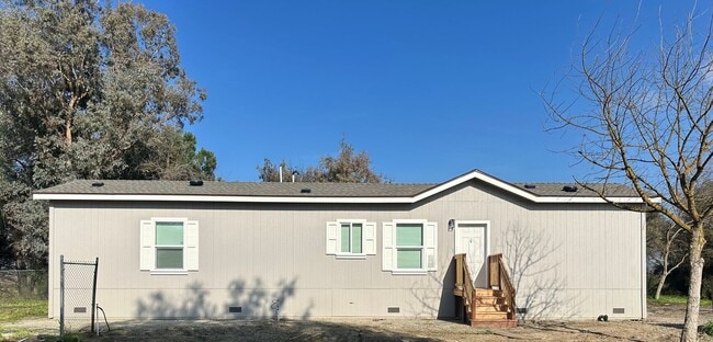 property at 2631 Olive Ave