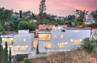 2608 Corralitas Dr in Los Angeles, CA - Building Photo