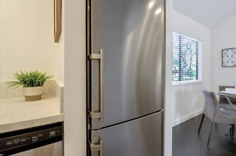 478 N Winchester Blvd in Santa Clara, CA - Building Photo - Building Photo