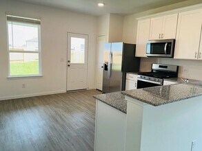 23422 Weir Box Rd in Hockley, TX - Building Photo - Building Photo