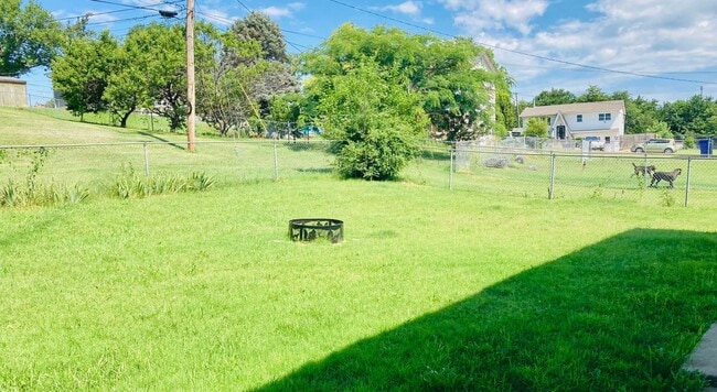 1600 Rockwell Dr in Junction City, KS - Building Photo - Building Photo