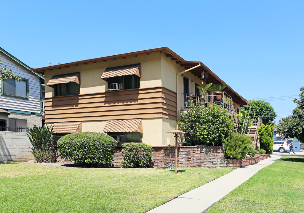 7336 Pickering Ave in Whittier, CA - Foto de edificio