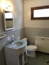 2135 University Ave, Unit #1 in Madison, WI - Foto de edificio - Building Photo