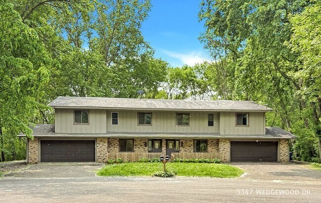property at 5347 Wedgewood Dr