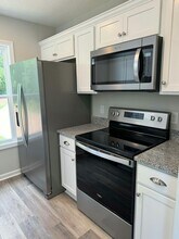 237 Crown Cir in Brunswick, GA - Building Photo - Building Photo