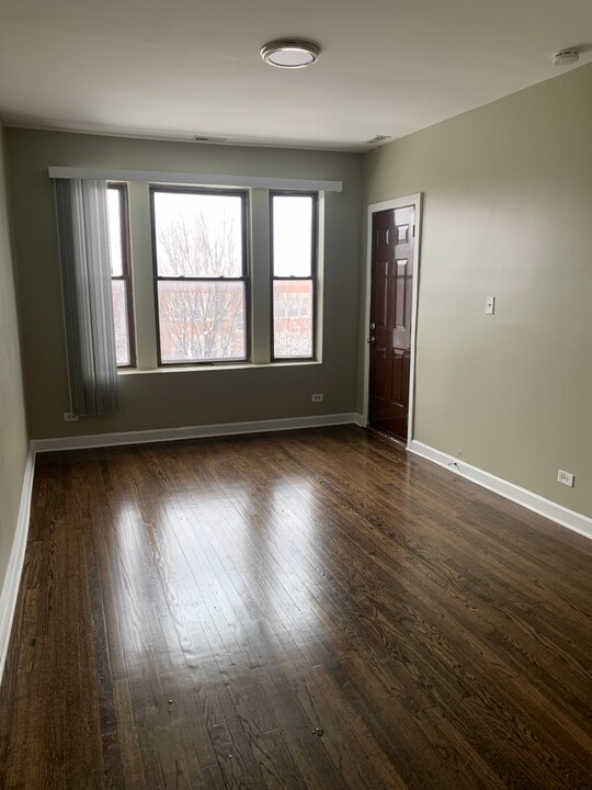 4147 S Prairie Ave in Chicago, IL - Building Photo