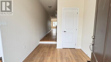 156 McGill Ave in Erin, ON - Building Photo - Building Photo