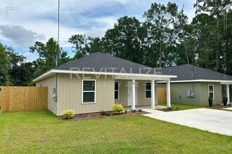30 E Everett Ave in Saraland, AL - Building Photo - Building Photo