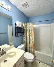 444 Laurel Springs Ct in Lawrenceville, GA - Building Photo - Building Photo