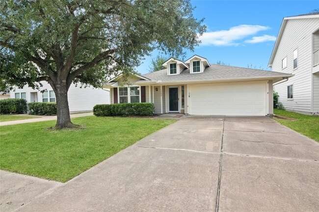 19823 Crested Hill Ln