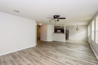 816 Bessemer Dr in Wylie, TX - Foto de edificio - Building Photo