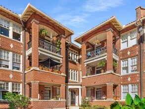 198 Ponce De Leon Ave NE in Atlanta, GA - Building Photo - Building Photo