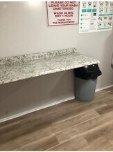 NEECE in Torrance, CA - Foto de edificio - Building Photo