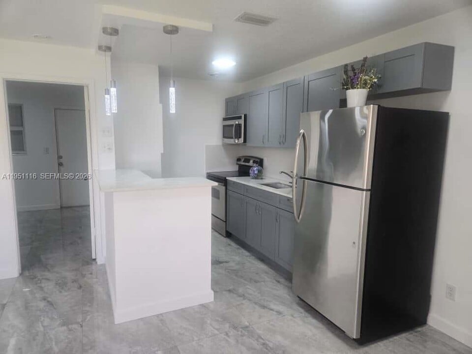 5120 NE 18th Ave in Fort Lauderdale, FL - Building Photo