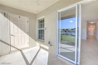 9093 Gervais Cir in Naples, FL - Building Photo - Building Photo