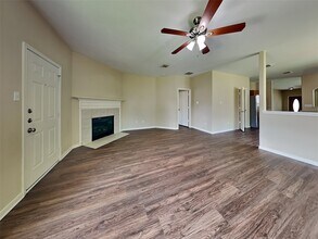 19314 Yaupon Creek Dr in Cypress, TX - Building Photo - Building Photo