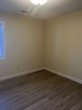 672 Lakeside Ave in Burlington, NC - Building Photo - Building Photo