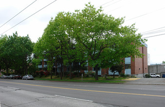 Market Terrace in Seattle, WA - Building Photo - Building Photo