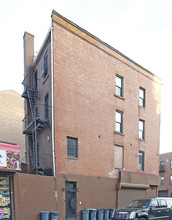 394 Warren St in Brooklyn, NY - Foto de edificio - Building Photo