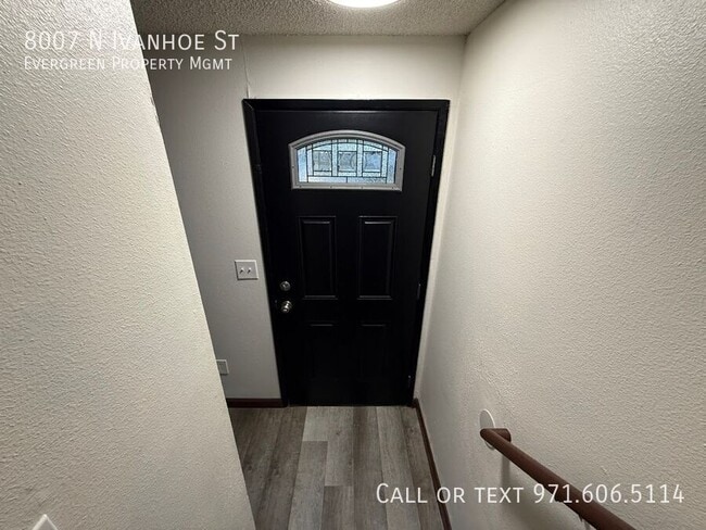 8007 N Ivanhoe St in Portland, OR - Building Photo - Building Photo