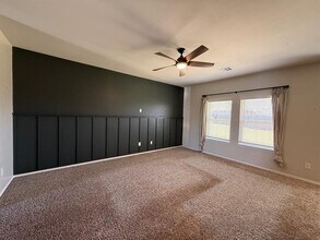 11016 NW 100th St in Yukon, OK - Building Photo - Building Photo