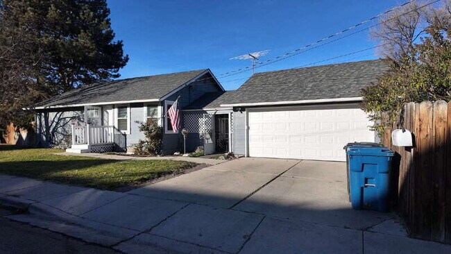 3580 Dill Dr in Boise, ID - Building Photo - Building Photo