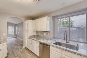 4528 E Mossman Rd in Phoenix, AZ - Building Photo - Building Photo