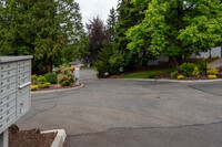 Cedar Wood in Kirkland, WA - Building Photo - Building Photo