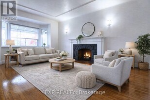 310 Westwood Ave in Toronto, ON - Building Photo