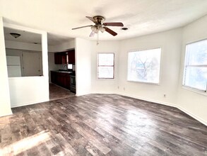 123 1/2 E Fulton St in Michigan City, IN - Building Photo - Building Photo