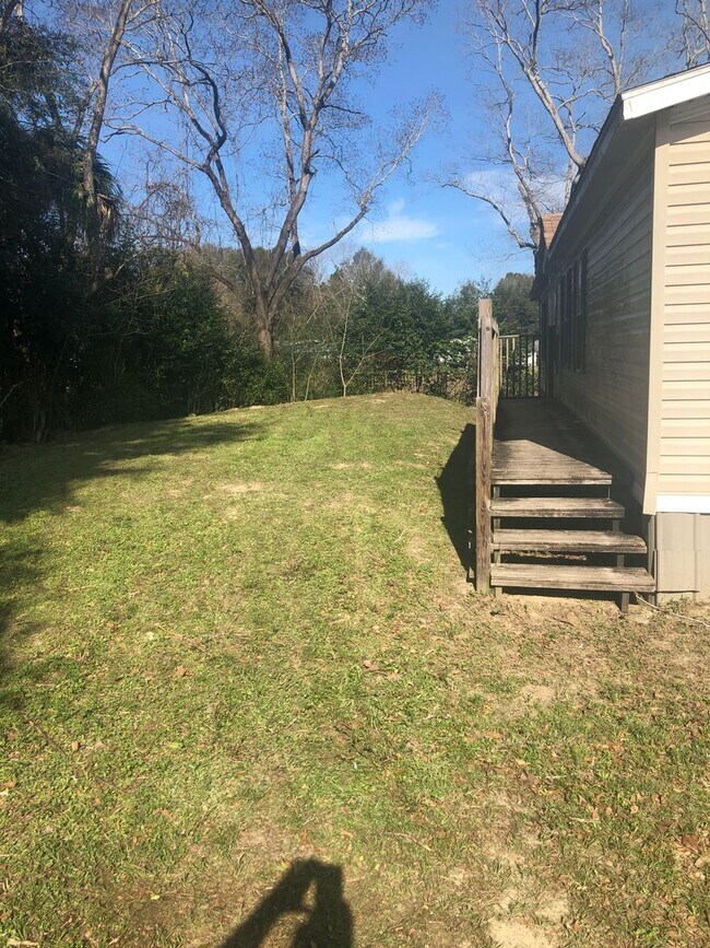 112 Tyner Dr in Crestview, FL - Building Photo - Building Photo