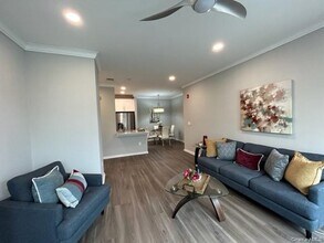 416 Charles Pond Dr in Coram, NY - Building Photo - Building Photo